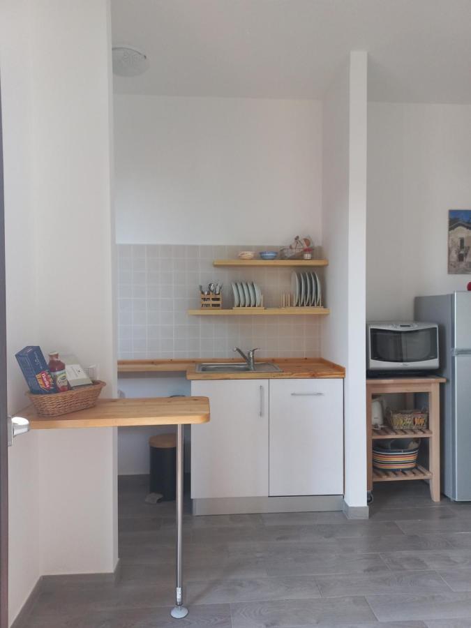 Appartamento Miralago Con Giardino Sul Lago Gavirate Exterior foto