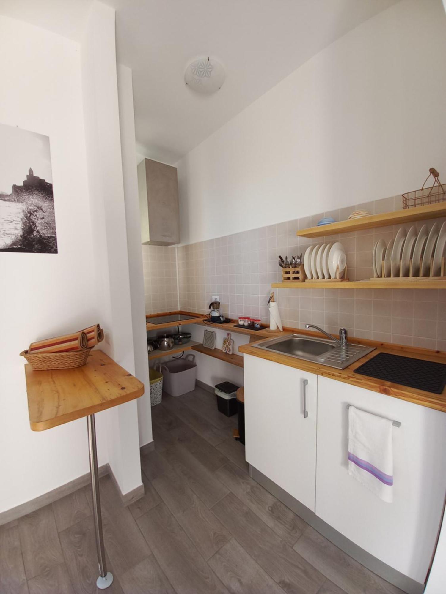 Appartamento Miralago Con Giardino Sul Lago Gavirate Exterior foto